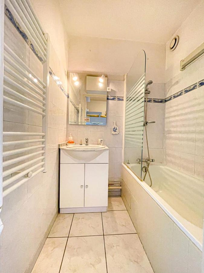 Bright Apartment With Pool Fréjus 외부 사진